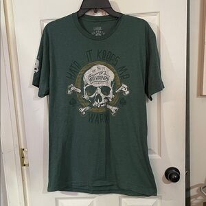 Men's Zero Foxtrot Dark Green Skull Graphic Tee. Size L